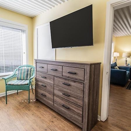 Two Bedroom Villa Sleeps 6 Has 2 Queen And 1 King Pawleys Island Exterior photo